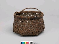 藏品(籐提籃)的圖片